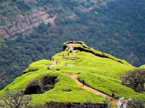 Solapur to Lonavala